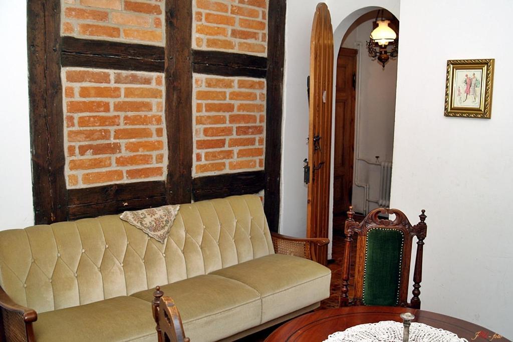 Hotel Cichy Dwor Manowo Exterior foto